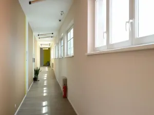 Pronájem bytu 2+kk, Hradec Králové, Pospíšilova, 79 m2