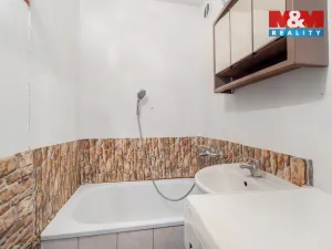 Pronájem bytu 1+1, Česká Lípa, Jáchymovská, 35 m2