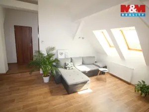 Pronájem bytu 2+kk, Hradec Králové, Tylovo nábřeží, 68 m2