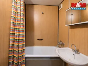 Prodej bytu 3+1, Praha - Vinoř, Uherská, 70 m2