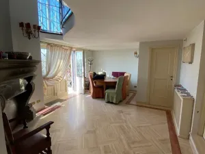 Pronájem vily, Massarosa, Itálie, Via Pisa, 200 m2