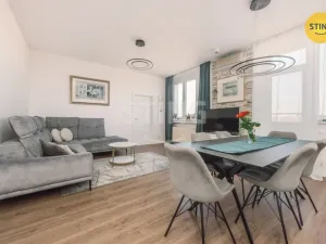 Prodej bytu 3+kk, Pardubice, Sladkovského, 77 m2