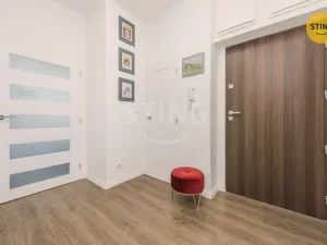 Prodej bytu 3+kk, Pardubice, Sladkovského, 77 m2