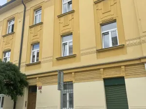 Pronájem bytu 2+1, Praha - Břevnov, Na Petynce, 47 m2