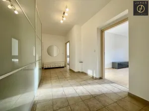 Pronájem bytu 2+1, Černošice, Zdeňka Lhoty, 65 m2