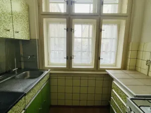 Pronájem bytu 3+kk, Praha - Žižkov, Biskupcova, 66 m2