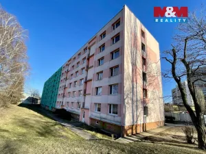 Pronájem bytu 1+1, Chomutov, Březenecká, 33 m2