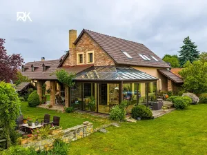 Prodej rodinného domu, Bříství, 375 m2