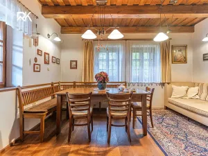 Prodej rodinného domu, Bříství, 375 m2