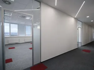Pronájem kanceláře, Praha - Libeň, Lihovarská, 222 m2