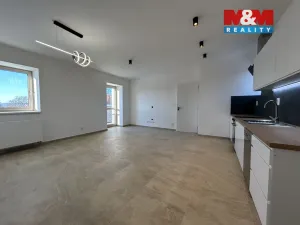 Pronájem bytu 3+kk, Liberec, Pavlovická, 70 m2
