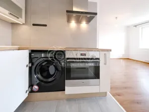 Pronájem bytu 2+kk, Praha - Hlubočepy, Miloše Havla, 54 m2