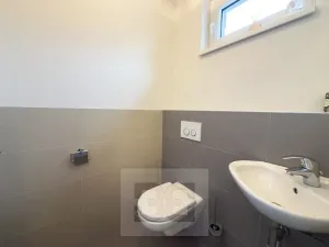 Pronájem rodinného domu, Praha - Dolní Měcholupy, Diblíkova, 102 m2