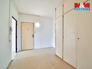 Prodej bytu 2+1, Plzeň - Doubravka, Hrádecká, 63 m2