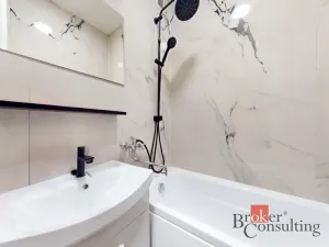 Prodej bytu 2+1, Chomutov, Vrchlického, 55 m2