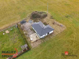 Prodej rodinného domu, 1639 m2