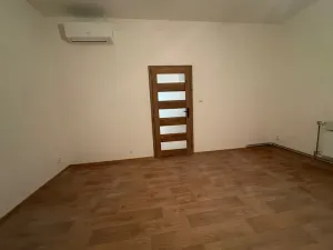 Prodej bytu 2+1, Nový Bor, Tř. T. G. Masaryka, 74 m2