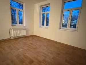 Prodej bytu 2+1, Nový Bor, Tř. T. G. Masaryka, 74 m2