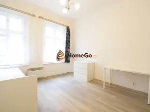 Pronájem bytu 1+kk, Praha - Vršovice, Sevastopolská, 17 m2