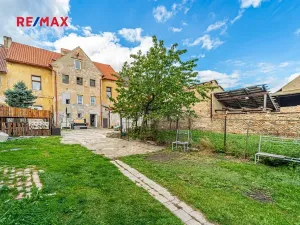 Prodej vícegeneračního domu, Cítoliby, Lounská, 300 m2