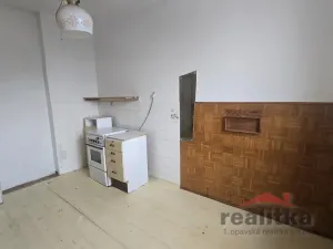 Prodej bytu 4+1, Opava - Předměstí, Dostojevského, 92 m2