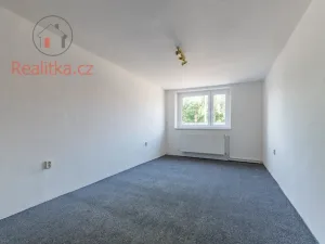 Pronájem obchodního prostoru, Kly - Krauzovna, 300 m2