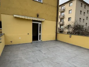 Pronájem bytu 2+1, Praha - Smíchov, U Blaženky, 55 m2