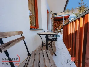 Prodej bytu 2+kk, Strážné, 54 m2