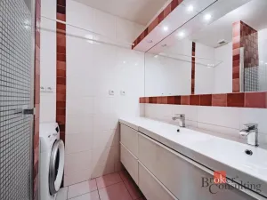 Prodej bytu 2+kk, Strážné, 54 m2