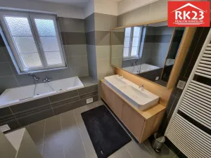 Prodej bytu 3+kk, Mariánské Lázně, Bezejmenná, 165 m2