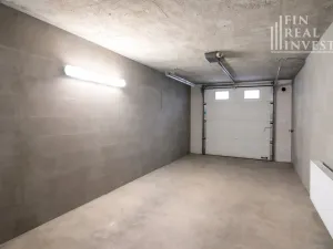 Prodej rodinného domu, Hovorany, 328 m2