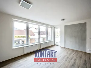 Pronájem bytu 2+kk, České Budějovice, B. Smetany, 64 m2