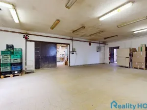 Prodej výrobních prostor, Bechyně, U Vodojemu, 496 m2
