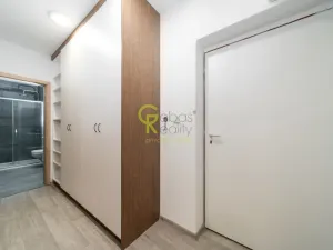 Prodej bytu 3+kk, Skorkov - Otradovice, 56 m2