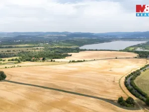 Prodej louky, Chabařovice - Roudníky, 46243 m2