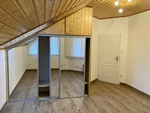 Pronájem bytu 4+kk, Moravany, Modřická, 98 m2