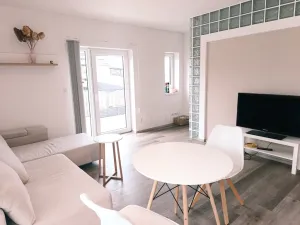 Pronájem bytu 3+kk, Nová Ves pod Pleší, Řadová, 66 m2