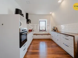 Prodej bytu 4+1, Rýmařov, U Lomu, 115 m2