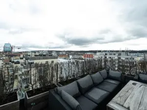 Pronájem bytu 4+kk, Praha - Holešovice, Komunardů, 196 m2