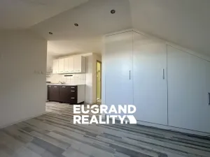 Pronájem bytu 2+1, Varnsdorf, Svatopluka Čecha, 51 m2