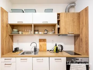 Pronájem bytu 2+kk, Praha - Košíře, Jinonická, 60 m2