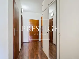 Pronájem bytu 2+kk, Praha - Kobylisy, Frýdlantská, 45 m2