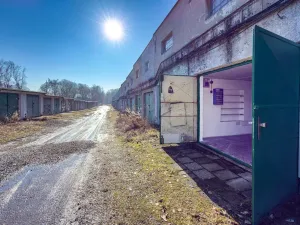 Prodej garáže, Chomutov, Bezručova, 21 m2
