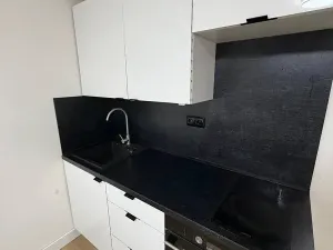 Pronájem bytu 1+kk, Praha - Radotín, Vrážská, 25 m2