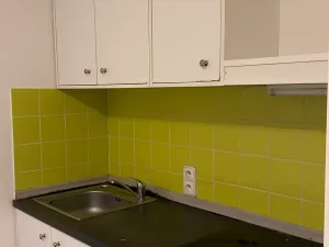 Pronájem bytu 1+kk, Praha - Radotín, Vrážská, 25 m2