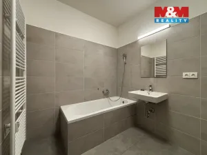 Pronájem bytu 2+kk, Ostrava - Vítkovice, Ruská, 59 m2