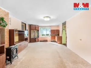 Prodej rodinného domu, Spomyšl, 350 m2
