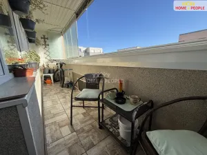 Prodej bytu 3+1, Jince, Zborovská, 70 m2