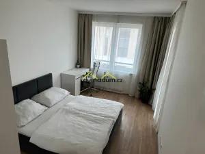 Pronájem bytu 2+kk, Praha, K metru, 56 m2