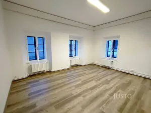 Pronájem bytu 2+kk, Písek - Vnitřní Město, Soukenická, 54 m2
